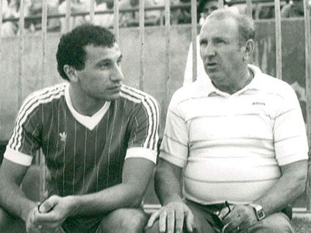 Nándor Hidegkuti was critical with Mahmud El Khatib, but it was worth it: AlAhly'scenter forwardbecame Africa's best player in 1983