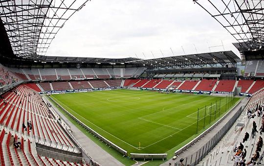 A klagenfurti stadion - 31 ezer néző mehet a KSV-Villach meccsre (Fotó: Imago)