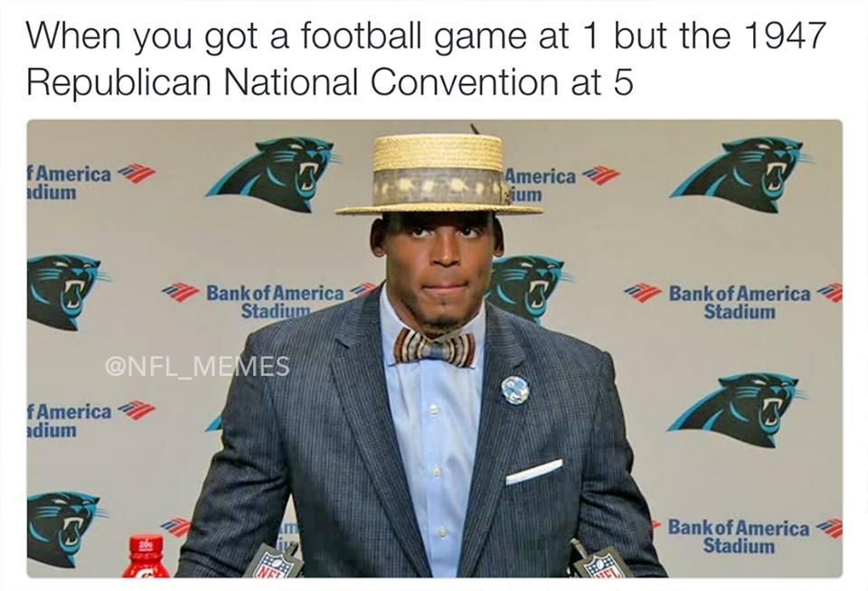 Cam Newton pocsék kalapja sem maradhatott ki (Fotó: NFL Memes)