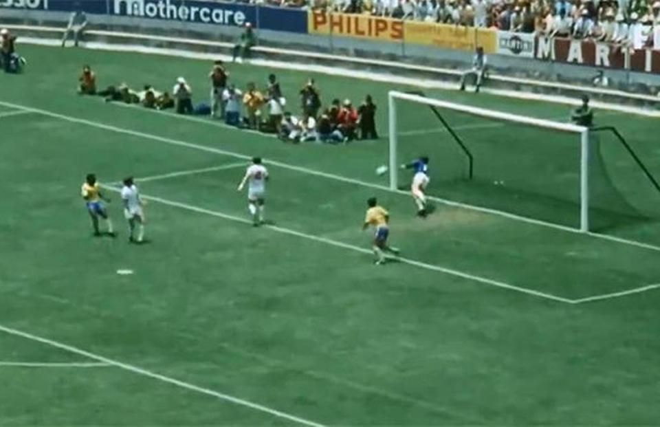 Az „évszázad védése”, amelyet az angolok kapusa, Gordon Banks mutatott be Pelé fejese után az 1970-es vb-n