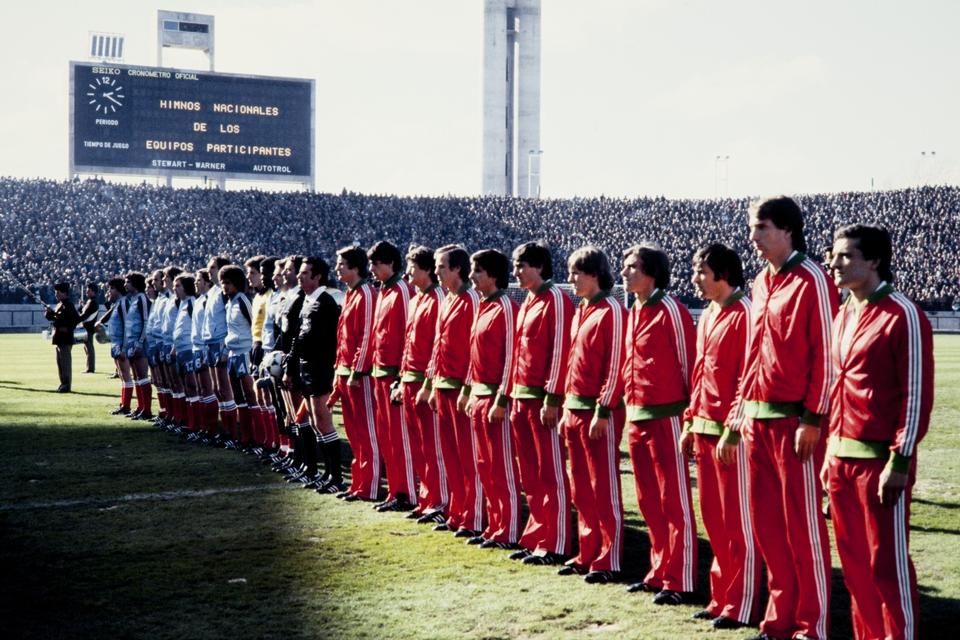 1978, az utolsó csoportmeccsünk, a franciák ellen. Séróból nyomtuk (AFP)