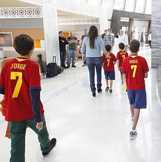 Négy González jelentkezett ma a spanyol keretbe:
lesz nagy veszekedés a mezszám miatt (Fotó: marca.com)