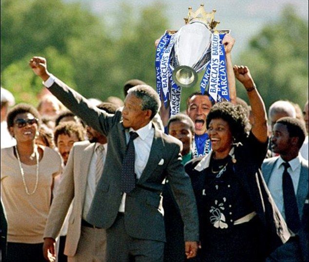 Terry Nelson Mandela szabadulásánál (Fotó: Daily Mail)
