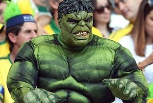 Hulk a pályán és a nézőtéren is