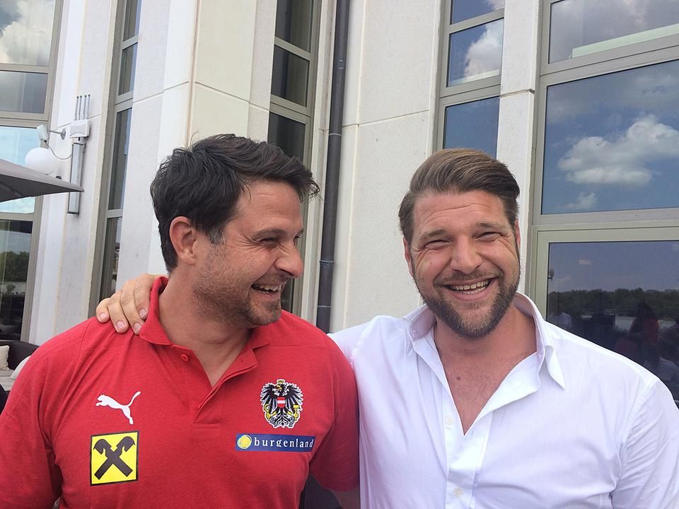 Szabics Imre és Buzsáky Ákos a meccs előtt (Fotó: Somogyi Zsolt)