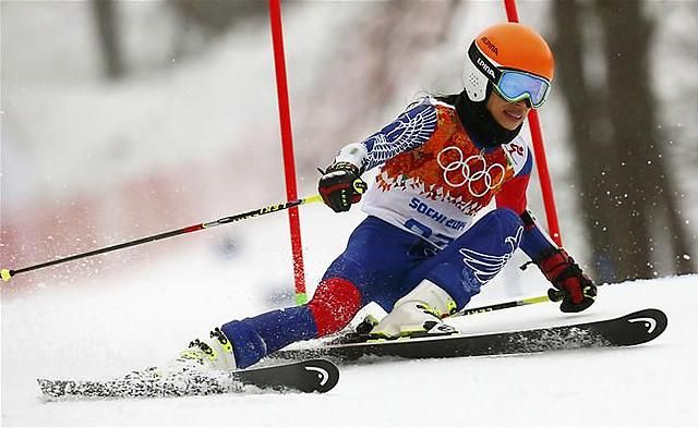…és Vanessa Vanakorn az olimpiai lejtőn (Fotó: Reuters)