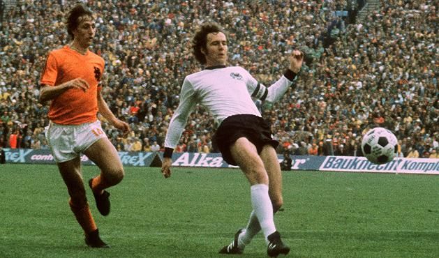 Cruyff és Beckenbauer játékosként és edzőként is sokra vitte (Fotó: AFP)