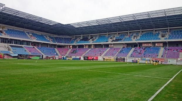 A nagyszombatiak új stadionja, a City Arena – jelenleg egy lelátó üzemel, a másik hármat építik (Fotó: Marosi Gergely)