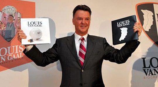 Van Gaal szerint főnökeinek érdemes lett volna a két művet elolvasni (Fotó: Fanlager.de)