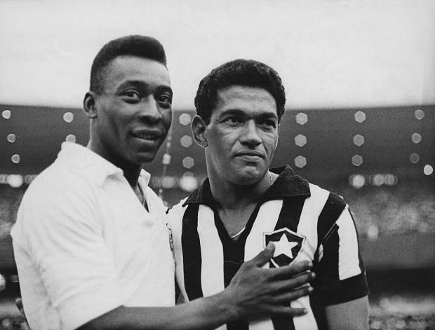 Pelé (Santos) kontra Garrincha (Botafogo)