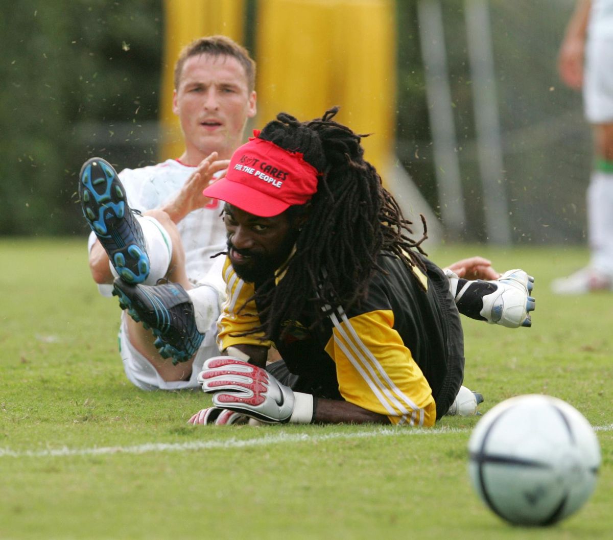 Ferenczi István is gólt lőtt az Antigua és Barbuda 
ellen 3–0-ra megnyert haknimeccsen (Fotó: Thaly Zoltán)