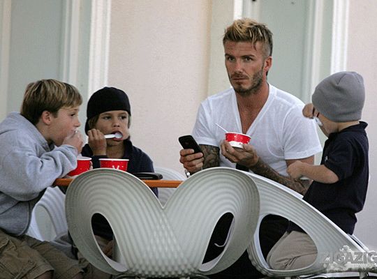 Vajon mennyibe fog ez nekem kerülni? (Fotó: Davidbeckham.fans-online.com)