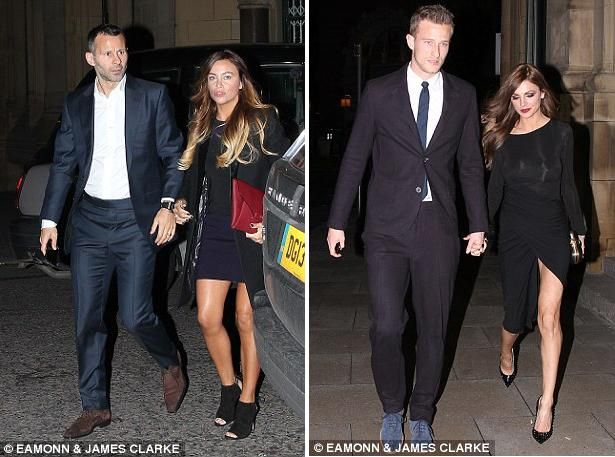 Ryan Giggs a feleségével, Stacyvel (balra), Anders Lindegaard kapus barátnőjével, Misse Beqirivel érkezett (forrás: Daily Mail)