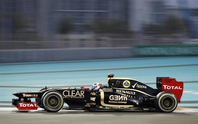Az új kipufogóval szerelt Lotus nagyon gyors Räikkönen alatt