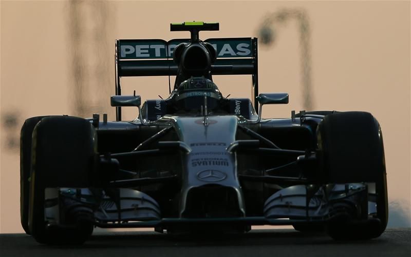 Rosberg távolodik a világbajnoki címtől