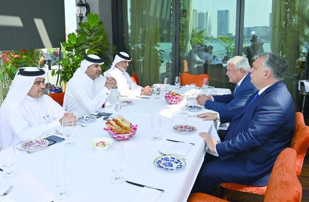 Viktor Orbán and Sándor Csányi met with the Prime Minister of Qatar, Sheikh Khalid bin Khalifa bin Abdul Aziz Al Thani (center left) on Monday