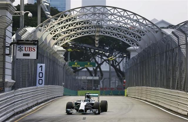 Nico Rosberg a 3. szabadedzésen a 3. leggyorsabb volt a szuperlágy gumikon (Fotó: Action Images)