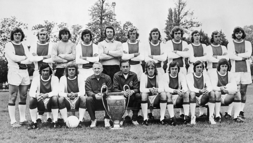 Rinus Michels hősei, az 1971-es Bajnokcsapatok Európa-kupáját Puskás Ferenc Panathinaikosza elől elhódító „totális” csapat