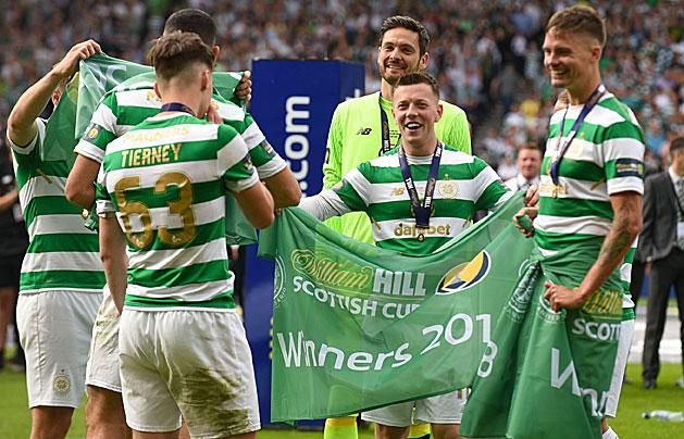 Celtic-játékosok a kupagyőzelem után (Fotó: AFP)