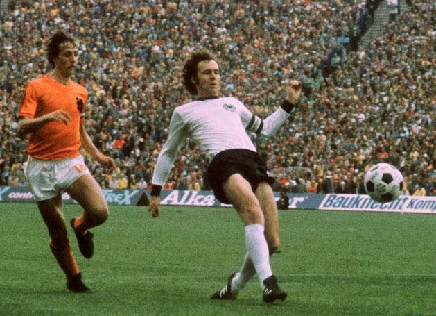 Johan Cruyff és Franz Beckenbauer párharca is örökké emlékezetes marad a futballtörténelemben