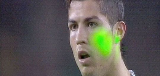 Ronaldo volt a lézer fő célpontja (Fotó: Marca)
