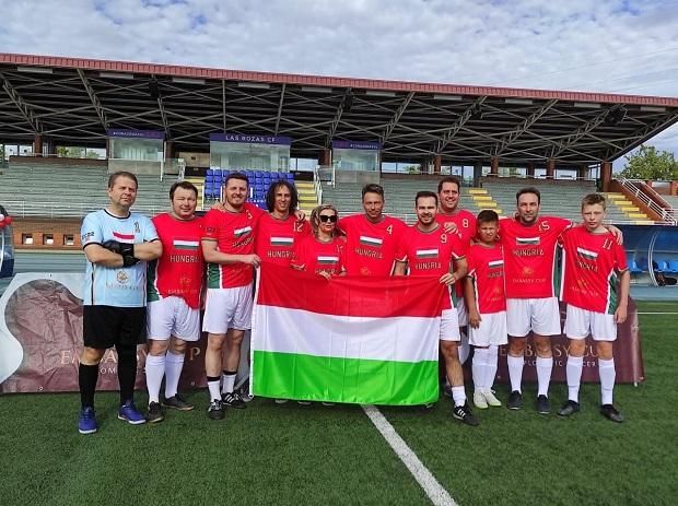 Több generáció alkotta a magyar csapatot a Nagykövetségi Kupa futballtornán