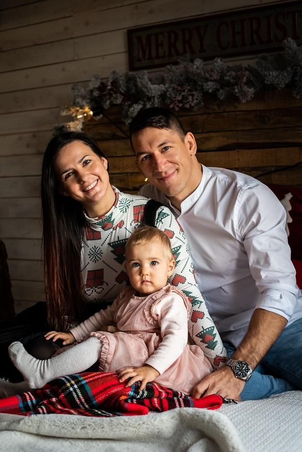 Együtt a család: Vivi, Anna és Viktor