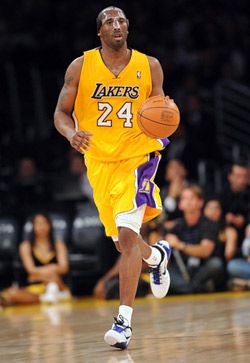 Kobe Bryant maszkban