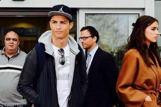 Cristiano Ronaldo megérkezett Zürichbe