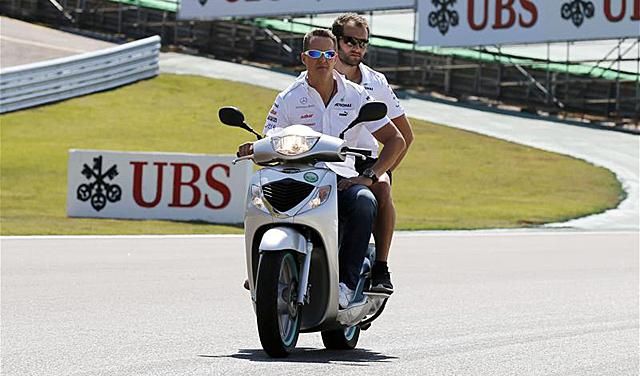 Michael Schumacher utolsó nagydíjhétvégéjén szerepel