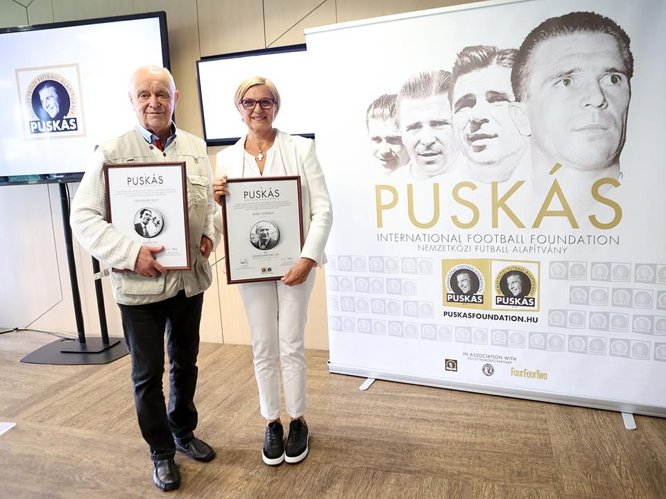 A két díjazott: Zsengellér Zsolt és Bardi Gyöngyi 
A KÉPRE KATTINTVA GALÉRIA NYÍLIK (Fotó: Tumbász Hédi)