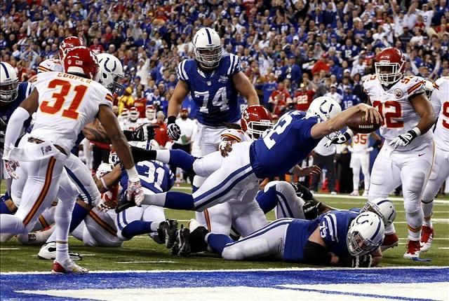 Andrew Luck igazi vezére a Coltsnak – az Indianapolis 10–38-ról nyert a Chiefs ellen a playoffban (Fotó: Action Images)