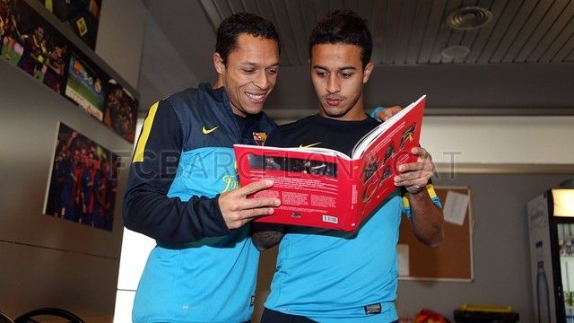 Adriano és Thiago (Forrás: fcbarcelona.es)