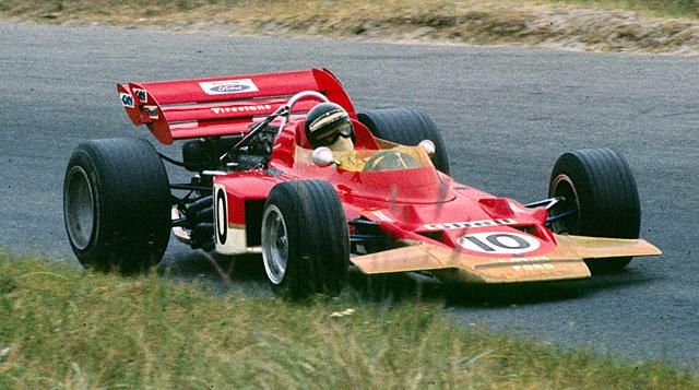 Jochen Rindt sorra nyerte a versenyeket, majd életét vesztette a Lotus 72-vel