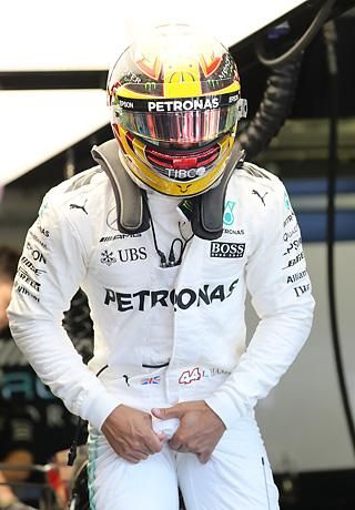Lewis Hamiltonnál valami nem stimmelt (Fotó: Veres Viktor)