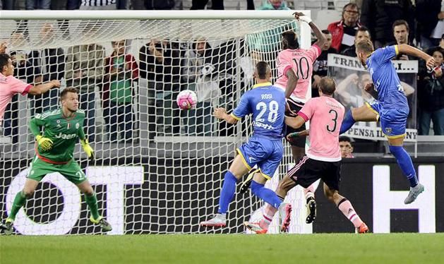 Blanchard egyenlítő gólja a Juve ellen (Fotó: Reuters)