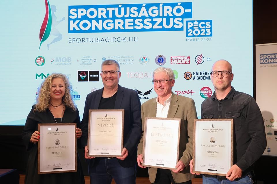 A Nemzeti Sport díjazottjai (balról): Tóth Anita, Somogyi Zsolt, Buzgó József és Török Attila 
A KÉPRE KATTINTVA GALÉRIA NYÍLIK (Fotó: Szabó Miklós)
