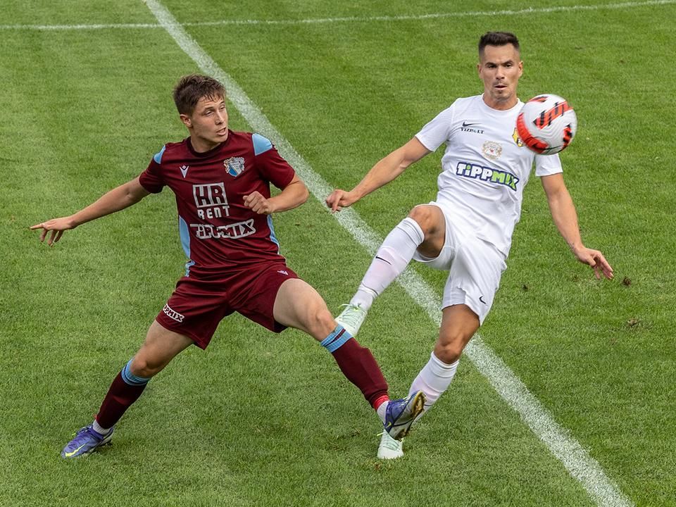 Lőrinczy (jobbra) két góllal kezdte a bajnokságot (Fotó: Árvai Károly)