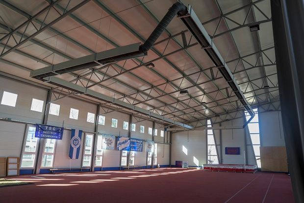 A Magyar Atlétikai Szövetség támogatásával épült ugrócsarnokban edzhetnek az atléták