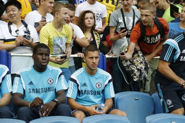 Kurt Zouma Eden Hazard mellett, mindketten a Ligue 1-ből érkeztek  (Fotó: Action Images)