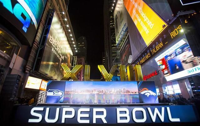 A Broadway Super Bowl Boulevarddá változott (Fotó: Reuters)
