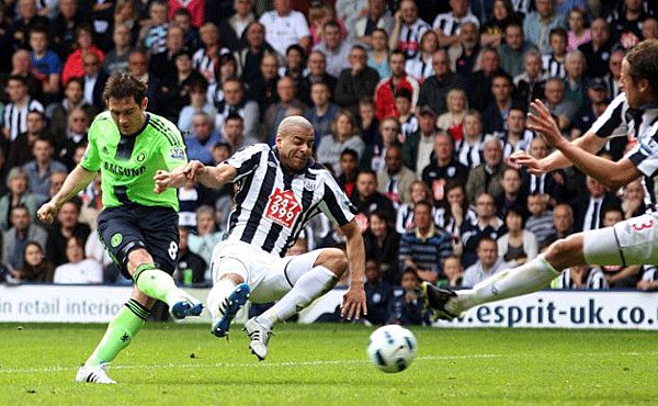 Frank Lampard a 45. percben már a harmadik Chelsea-gólt lövi a West Brom kapujába (Fotó: Whoateallthepies.com)