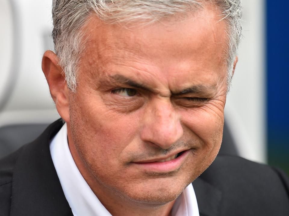 Mourinho megint kitalált valami újat, hogy hergelje a sajtót (Fotó: AFP)
