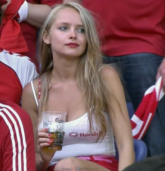 Erikksenben csalódtunk, a dán lányokban nem (Fotó euro2012girls.com)