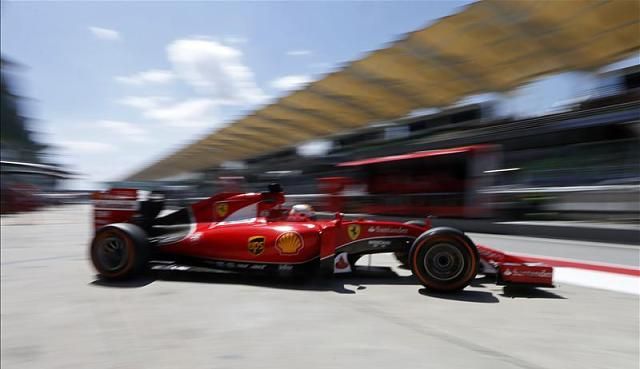 A Ferrari lehet a Mercedes legközelebbi üldözője Sepangban