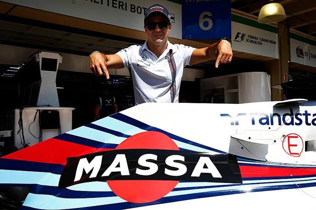Ezt az egyedi F1-es autót kapta meg Massa