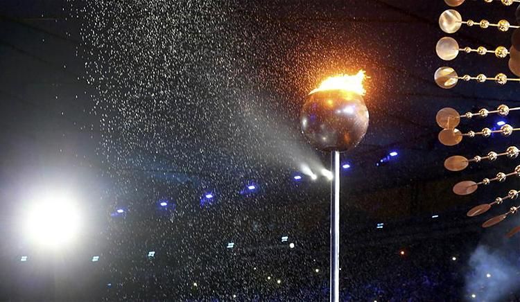 Mesterséges eső segítette az olimpiai láng elalvását (Fotó: Reuters)