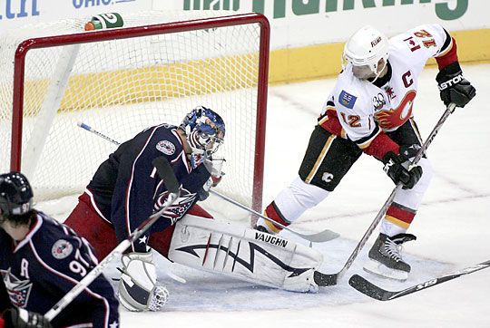 A Flames csak az első harmadban tudta bevenni Steve Mason kapuját (Fotó: Reuters)