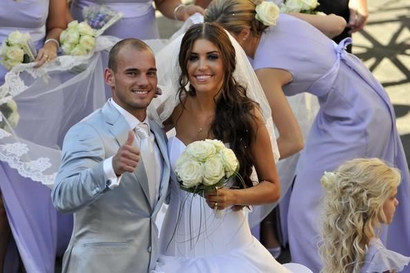 Yolanthe Cabau és Wesley Sneijder a 2010-es esküvőjükön (Fotó: zimbio.com)
