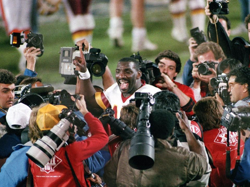 Az első fekete bőrű irányító a Super Bowlok történetében